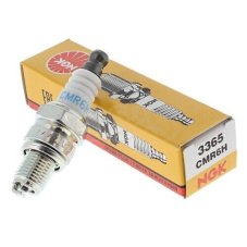 IGNITION SPARK PLUG NGK CMR6H FOR CHAINSAWS AND BRUSHCUTTERS STIHL HUSQVARNA