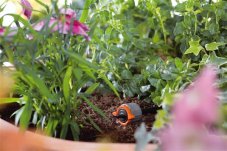 Regulovateľný koncový kvapkač s vyrovnávaním tlaku GARDENA 8316-29