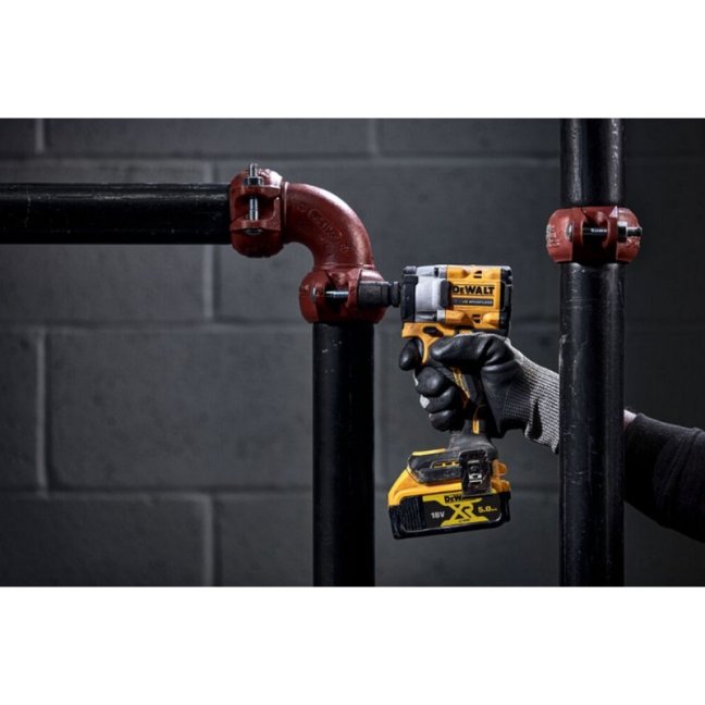 DeWALT DCF923N Aku rázový uťahovák 3/8" (406Nm/18V) bez akumulátora a nabijačky