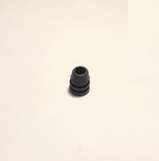 ND HECHT Priechodka palivovej hadičky pre rosič HECHT 456, 459, 02080030024